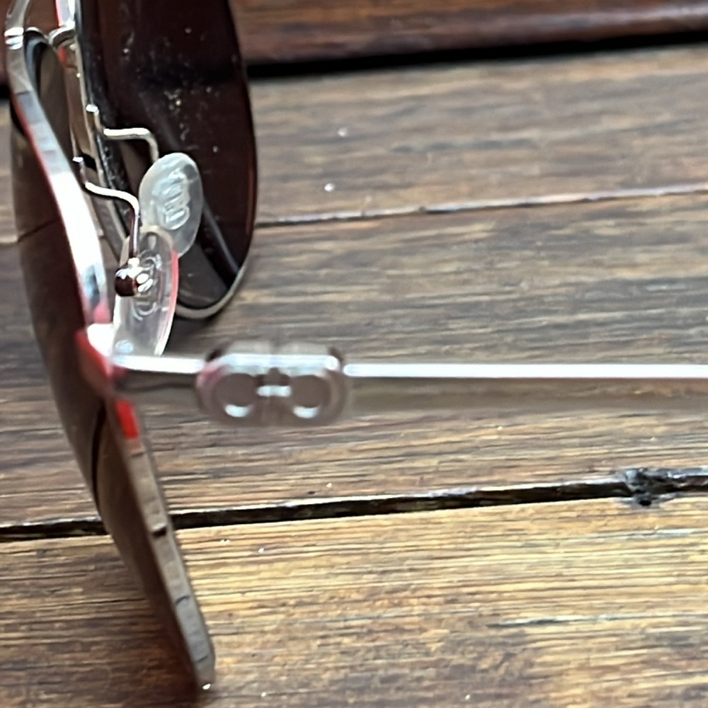 Ferragamo Silver Aviator Gradient Sunglasses Reta… - image 7